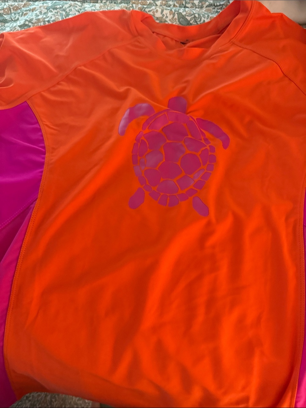 Turtle swim rash guard